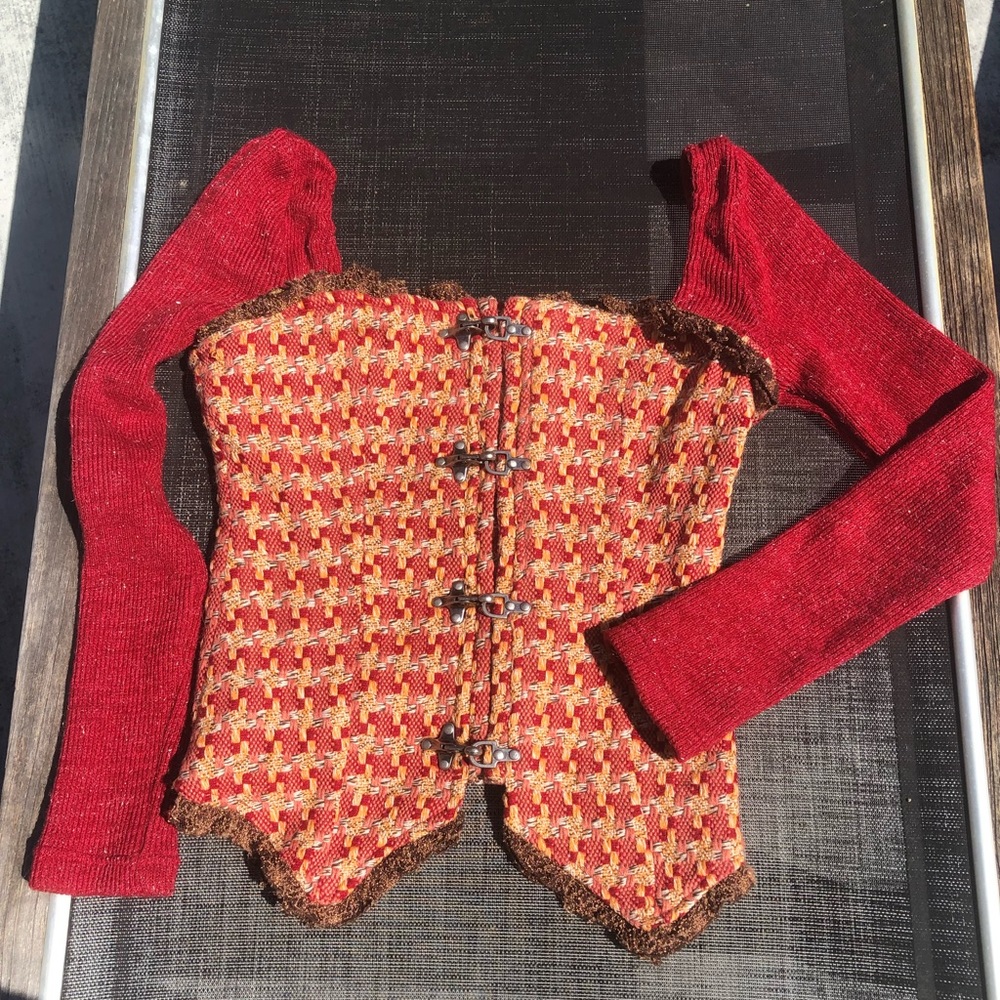 Cutest!! 🍁🍂 wool blend top